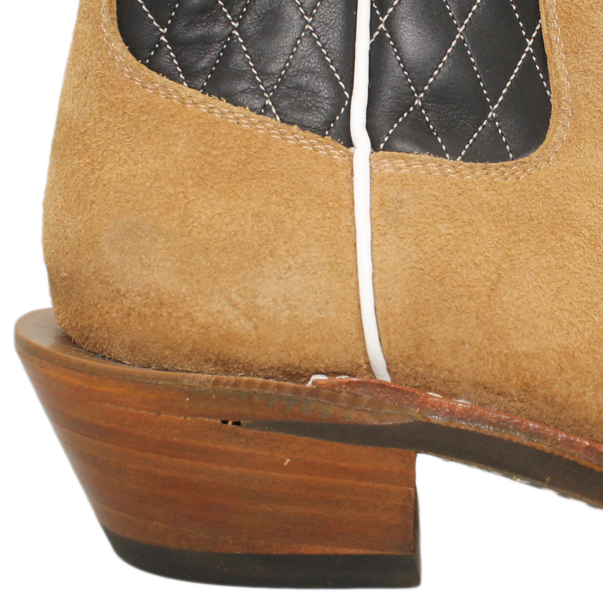 14" Black upper w/ Diamond Stitching
Buckskin Rough Out Steer Vamp
Regular French Square Toe
Underslung Heel