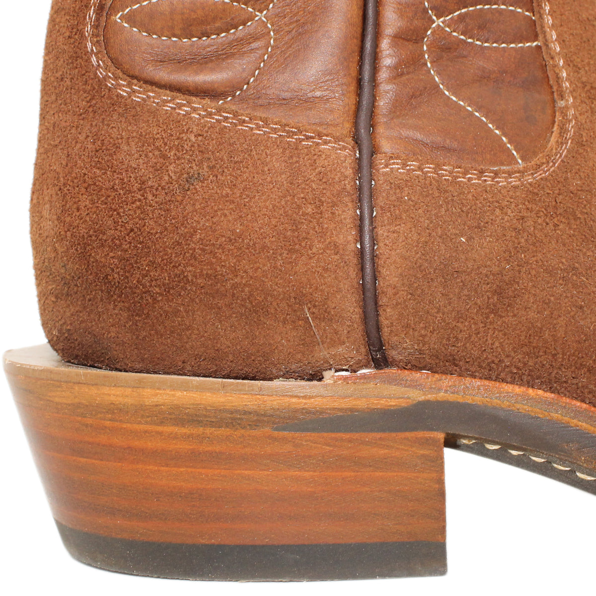 12" Brown Upper w/ Loops Stitching
Brown Timberjack Rough Out Steer Vamp
Wide French Square Toe
Slightly Tapered Heel