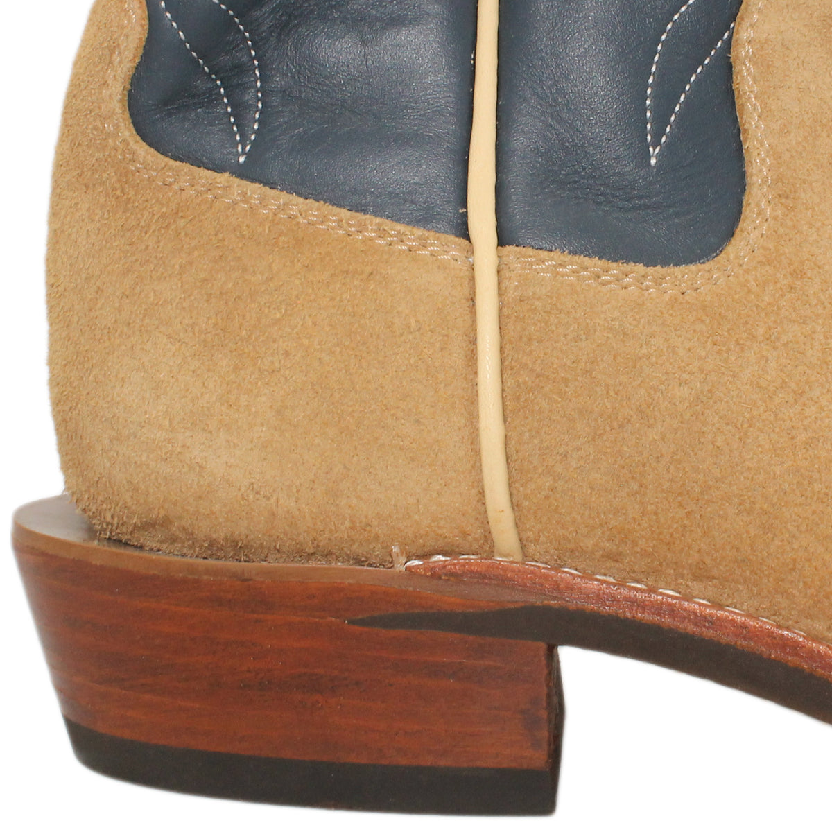 14" Blue Upper w/ Beck Classic Stitching

Buckskin Steer Rough Out Vamp

Regular Forties Square Toe

Slightly Tapered Heel