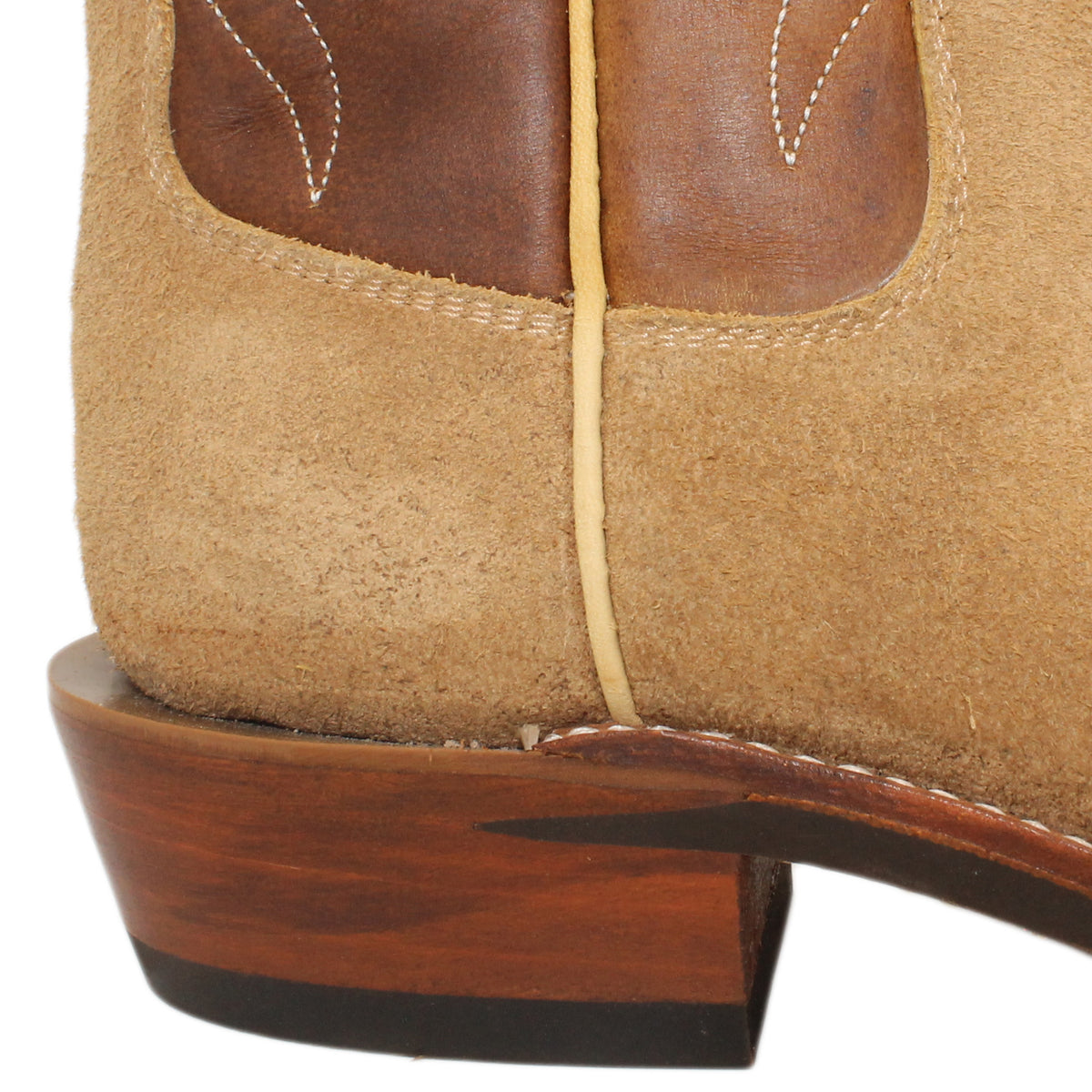 14" Brown Upper w/ Beck Classic Stitching

Buckskin Rough Out Steer Vamp

Wide French Square Toe

Slightly Tapered Heel