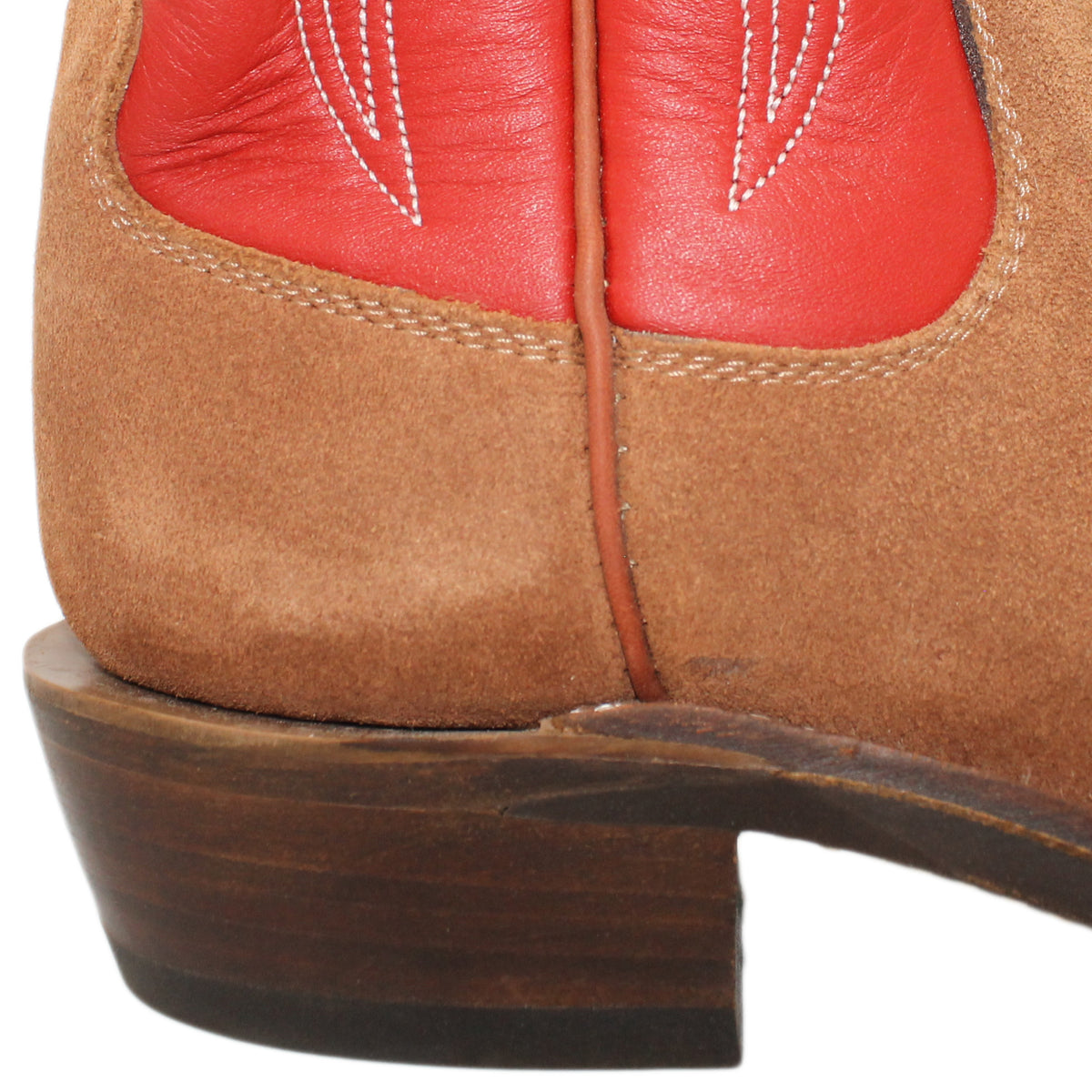 16" Red Upper w/ Tulip Stitching

Tan Timberjack Rough Out Steer Vamp

Wide French Square Toe

Slightly Tapered Heel