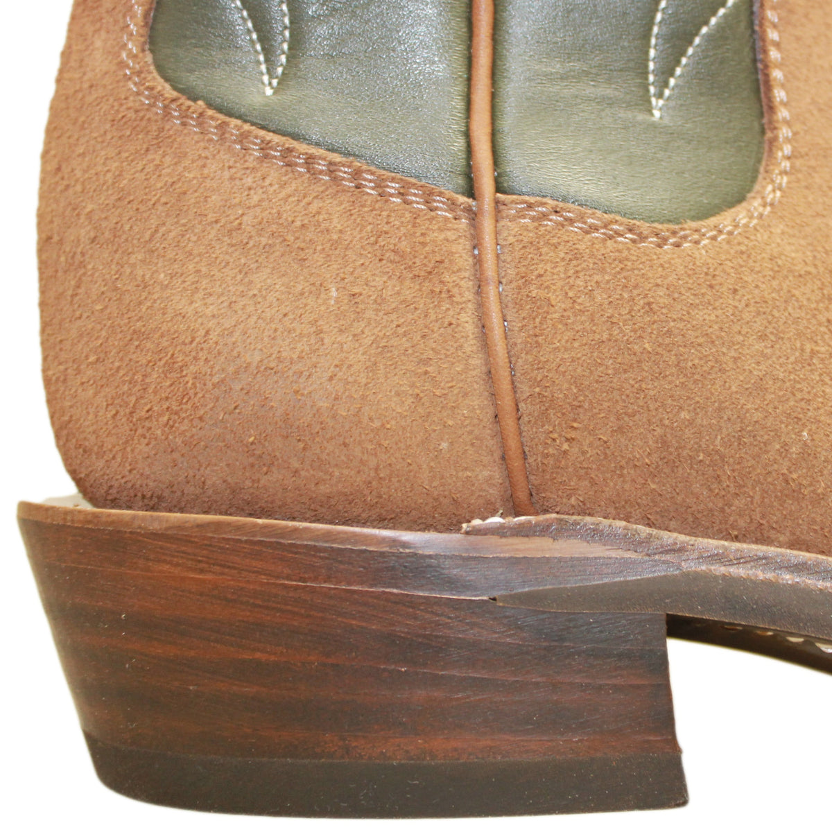 14" Forest upper w/ Beck Classic Stitching

Saddle Timberjack Rough Out Steer Vamp

Wide French Square Toe

Slightly Tapered Heel