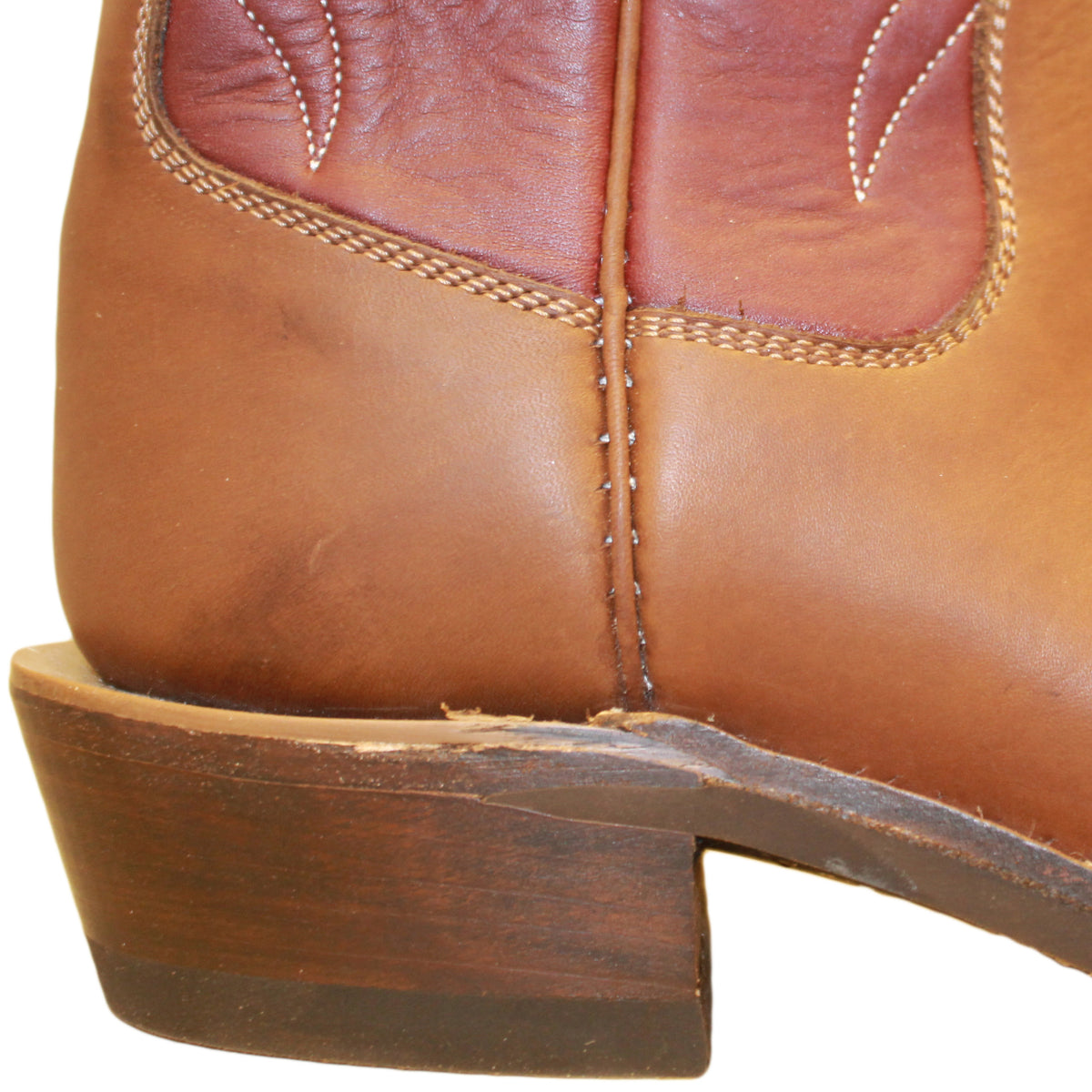 14" Wine Upper w/ Beck Classic Stitching

Saddle Timberjack Steer Vamp

Wide French Square Toe

Slightly Tapered Heel